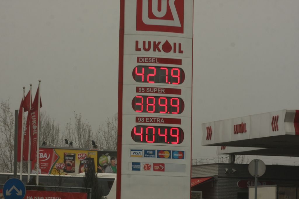 Lukoil prémium benzin
