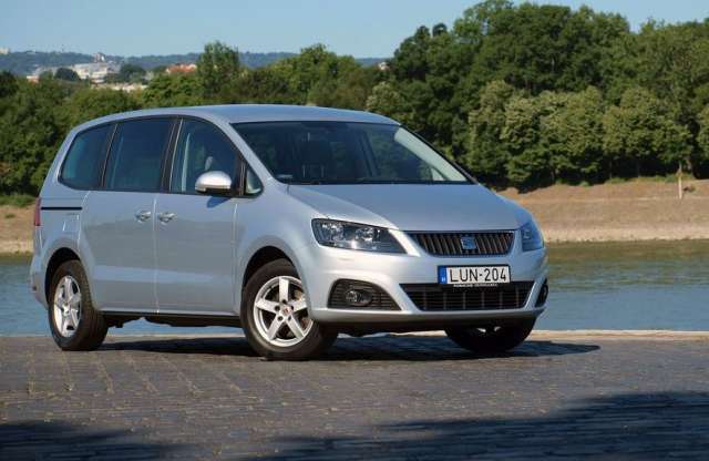 Testvérharc nélkül – SEAT Alhambra teszt