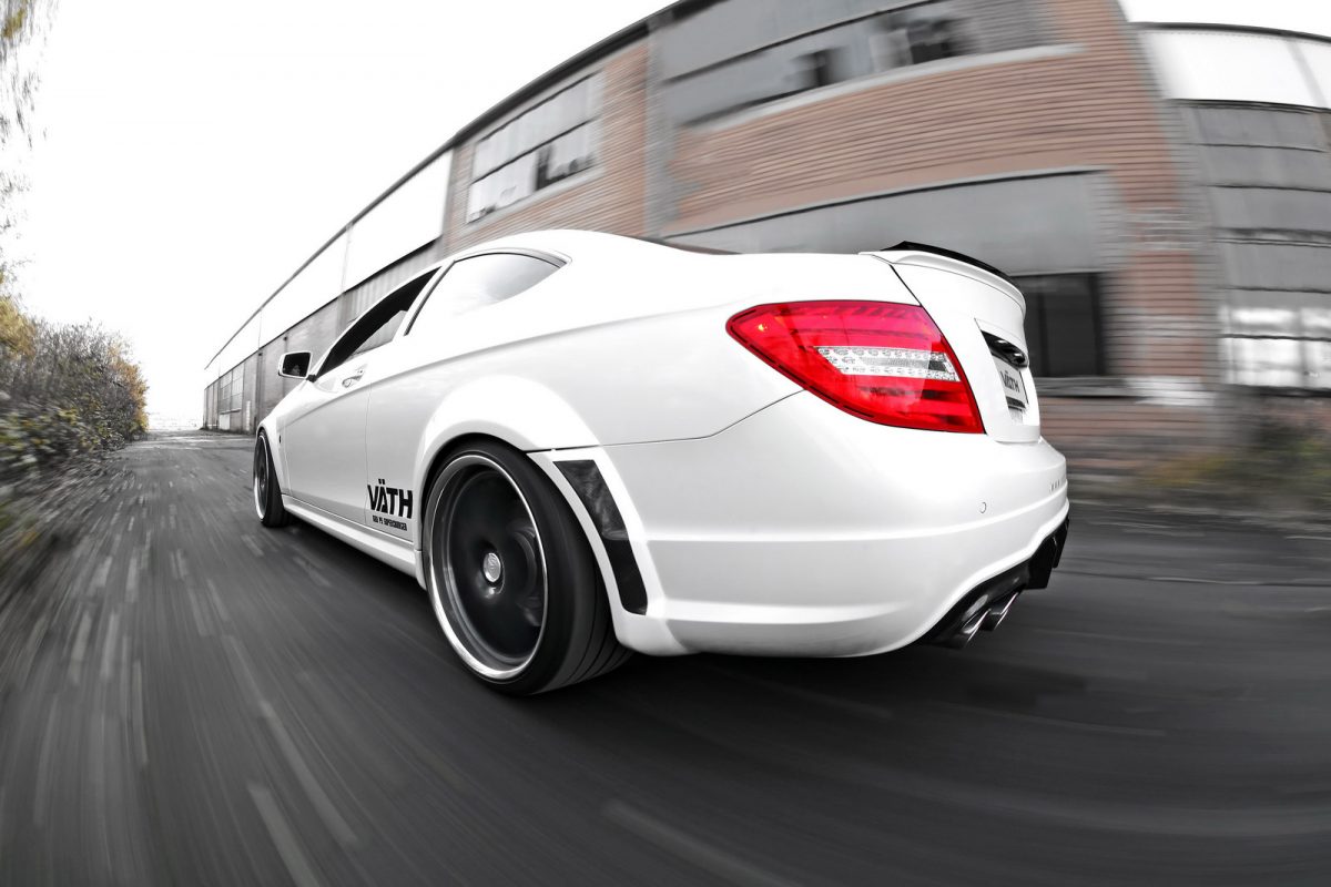 MERCEDES-BENZ C 63 AMG