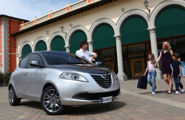 Luxus, ami elérhető - Lancia Ypsilon