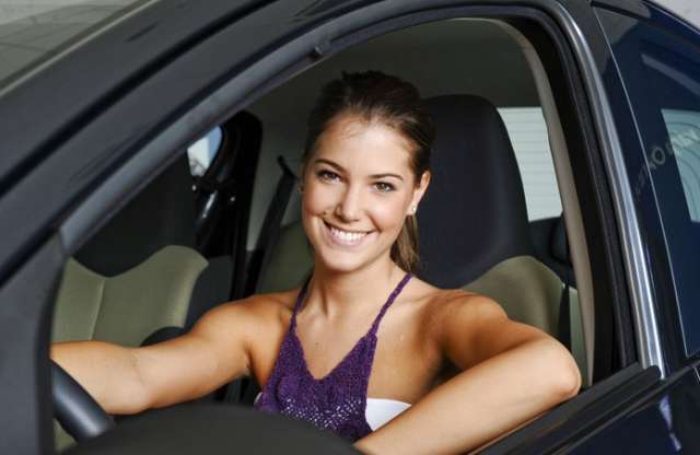 Oroszlánban a szépségkirálynő