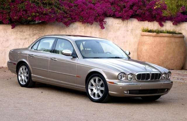 Mennyibe kerül a luxusautók fenntartása?