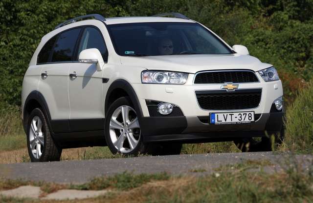 Nagypofájú az Audi? Nem! Chevy Captiva teszt