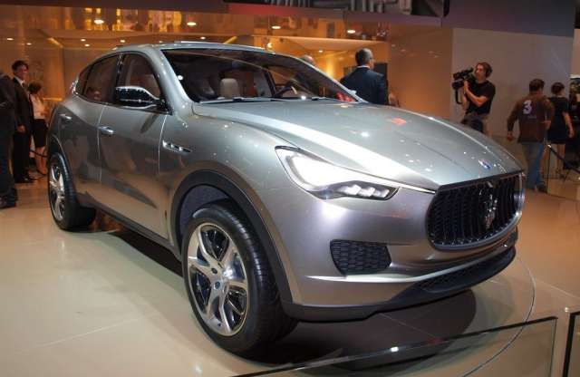 Frankfurt 2011: új főnök a klubban, Maserati Kubang SUV