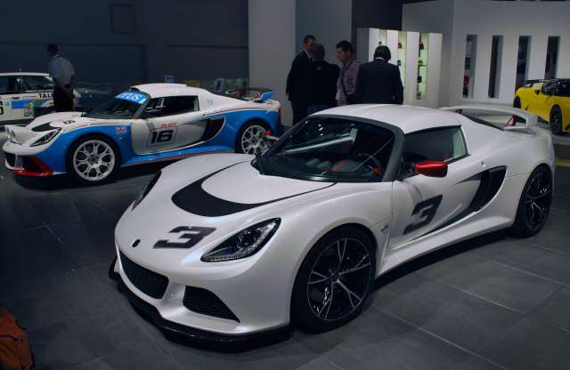 Frankfurt 2011: kompresszorral vadított Lotusok