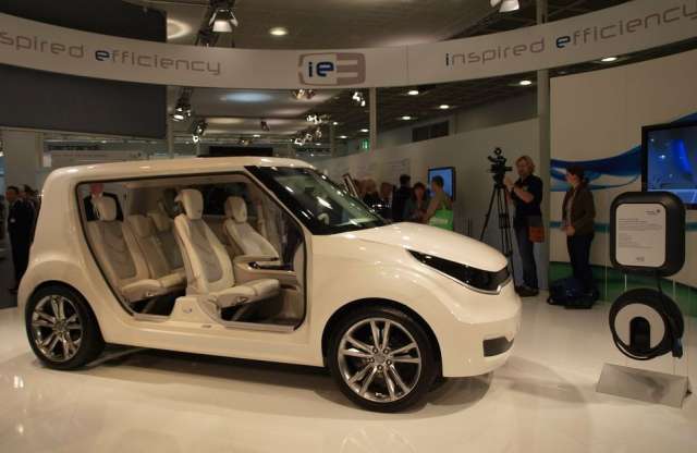 Frankfurt 2011: a jövő villanyautója a Johnsontól