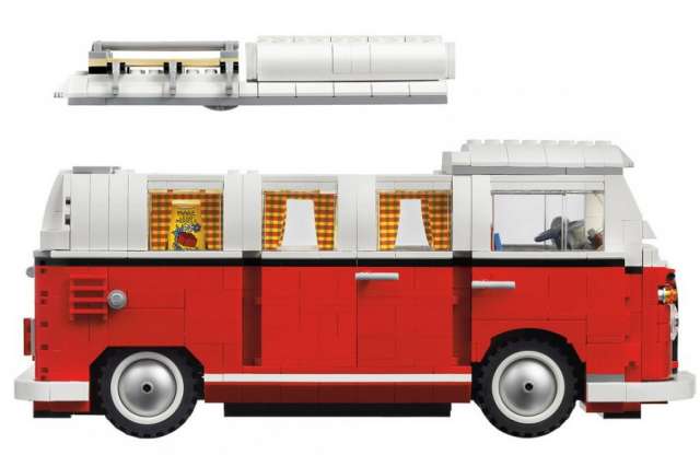 Újabb autóikon lego-kockákból: VW T1 Camper