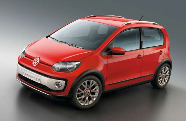 Valaki elszólta magát, ezért itt az ötajtós VW up!