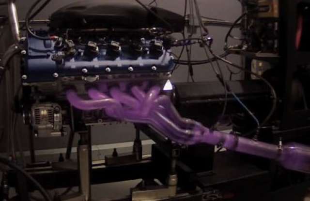 Lilán izzik a 720 lóerősre húzott BMW M5 kipufogója