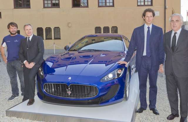 Széllel megy a legújabb Maserati!
