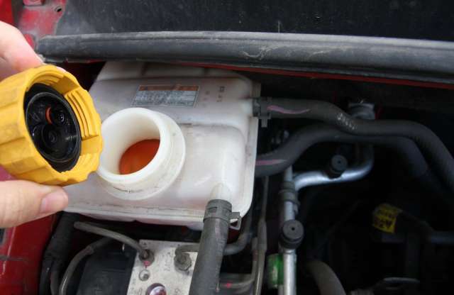 Jönnek mínuszok, tegye ellenállóvá autóját!