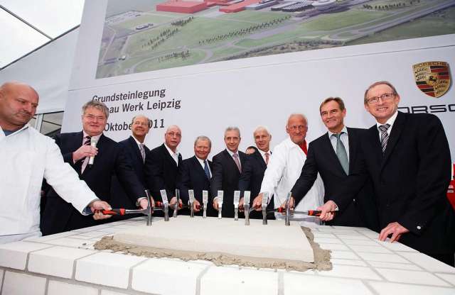 Tényleg lesz kisebb Porsche terepjáró