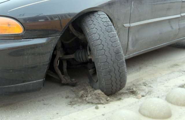 Gömbfejétől bűzlik a futómű!