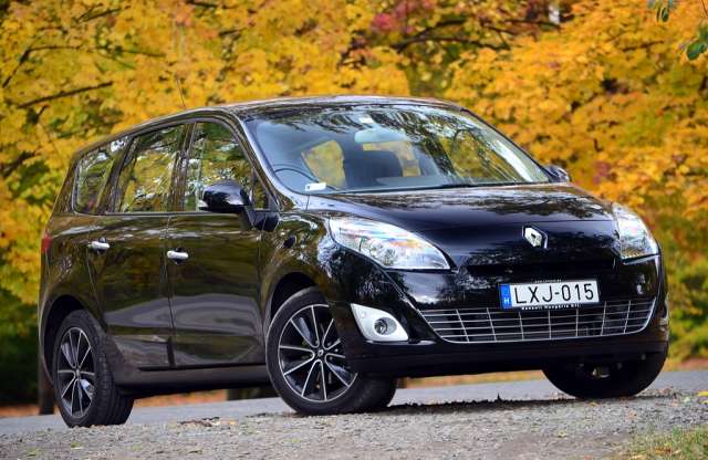 Megtaláltuk a tökéletes családi autót? Renault Scénic teszt