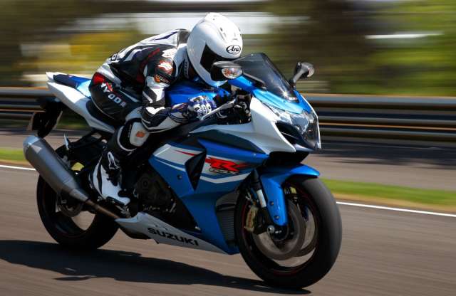 Könnyebb és pörgősebb a legújabb Suzuki GSX-R 1000