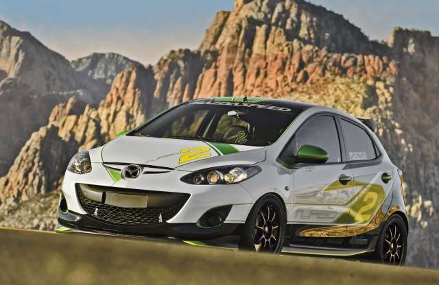 Kisautó 260 lóerővel: Mazda2 Turbo