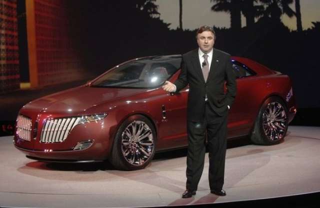 A kínai Geely-hez igazol a Volvo sztártervezője