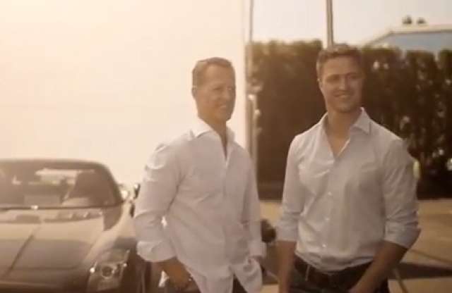 Schumacherek túráztatják a Mercedes SLS AMG Roadstert