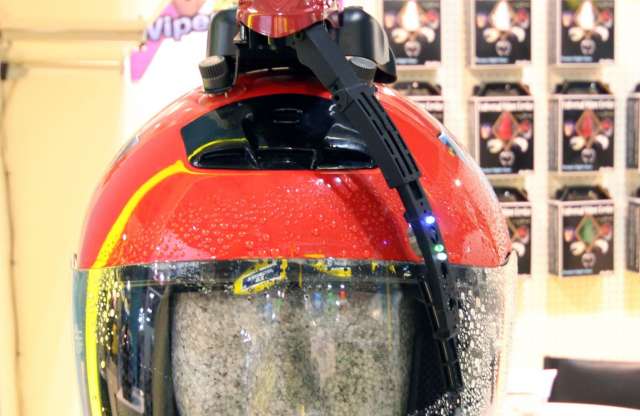 Motoron is megjelent az ablaktörlő