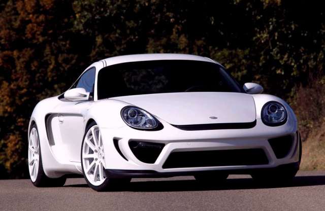 Franciasaláta bajor kolbászból: Delavilla Cayman R1