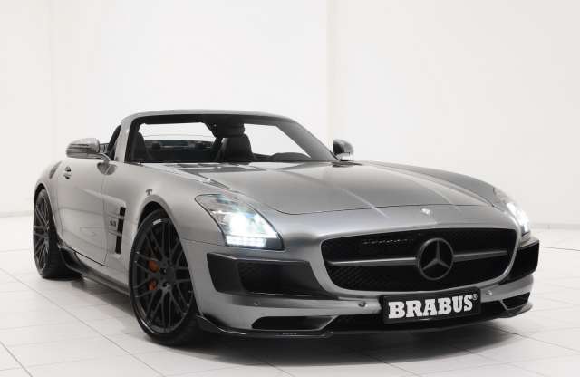 Nyitott SLS AMG 611 lóerővel a Brabustól