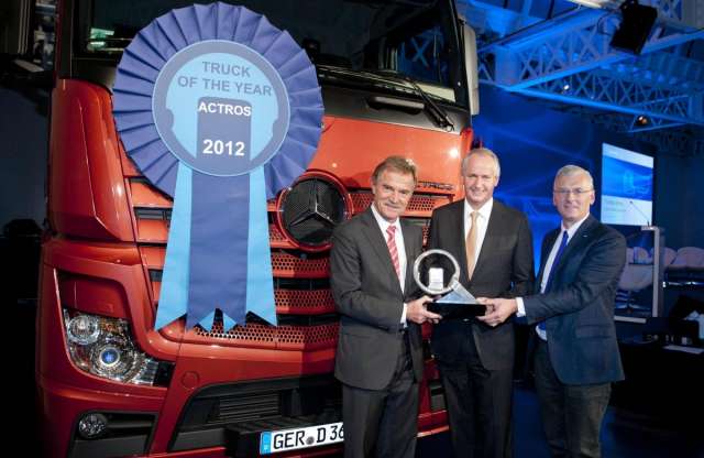 A Mercedes Actros a legjobb új nyergesvontató