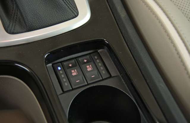 Büntetés: üljön örökké bőrülésben, aki fűtés nélkül árulja!