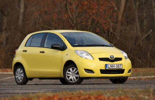 Az egyik legjobb kisautó: Toyota Yaris használtteszt