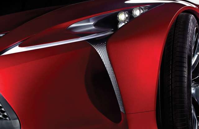 Nyitott tetővel is érkezik a Lexus LFA?