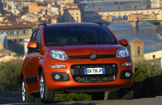 Lekerekíti a négyszöget az új Fiat Panda