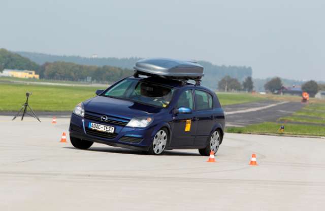 Indul a síszezon, mivel szállítsuk a léceket? ADAC síbox-teszt