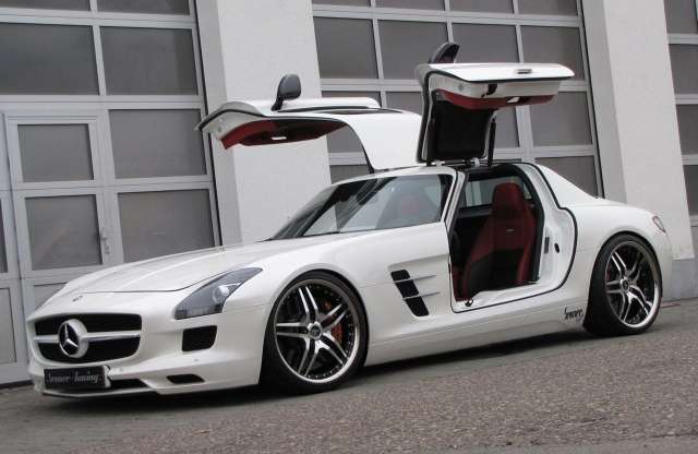 Delikát tuning sirályszárnyas Mercihez