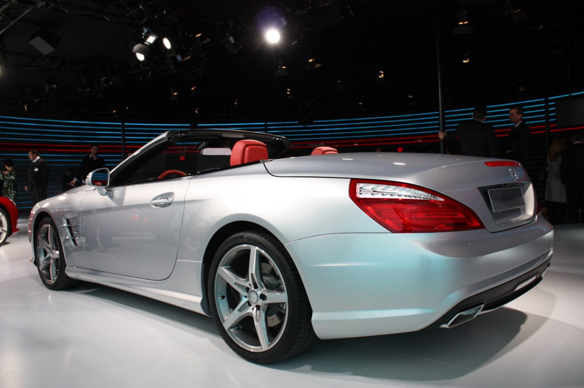 MERCEDES-BENZ SL-OSZTÁLY