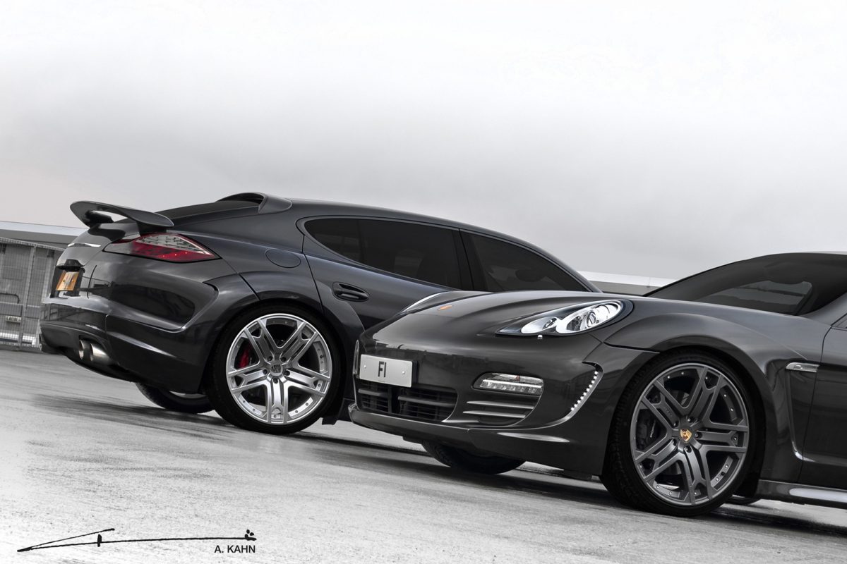 PORSCHE PANAMERA