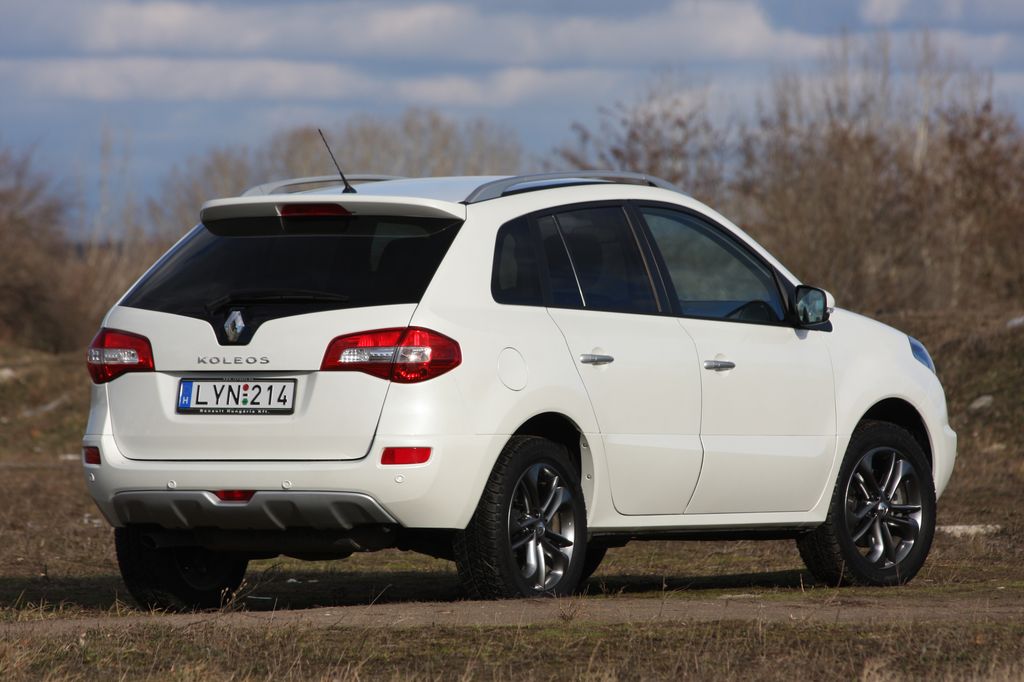 RENAULT KOLEOS
