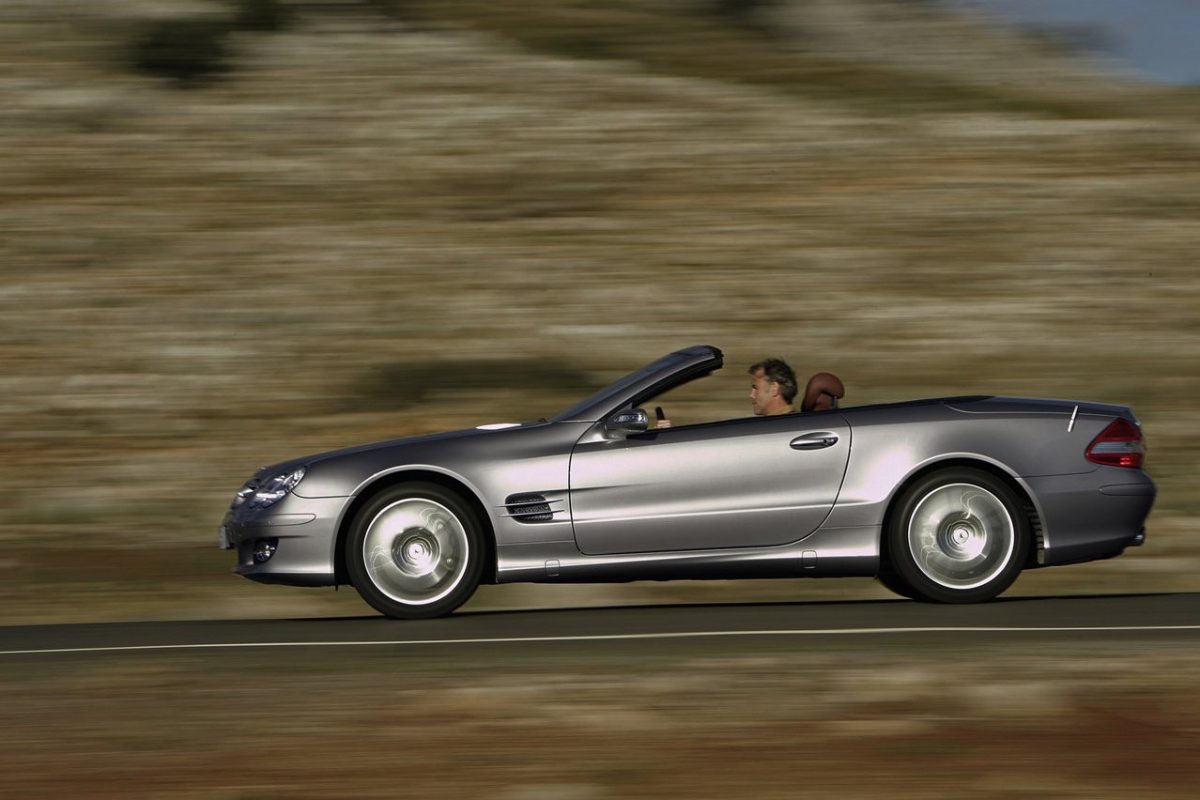 MERCEDES-BENZ SL-OSZTÁLY