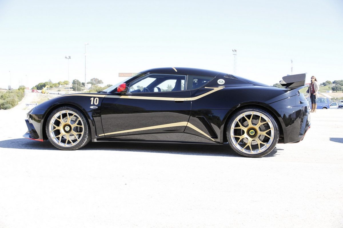 LOTUS EVORA