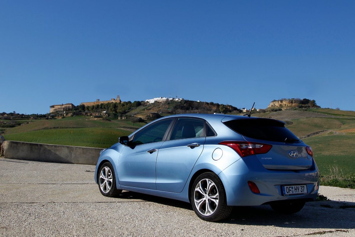 HYUNDAI I30