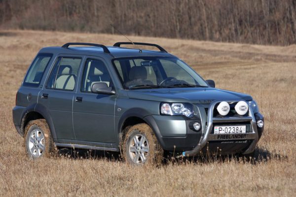 Land rover hu