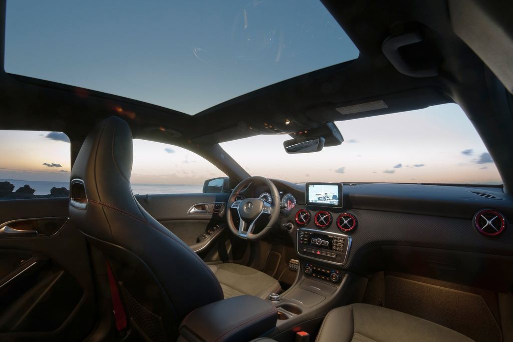 MERCEDES-BENZ A-OSZTÁLY