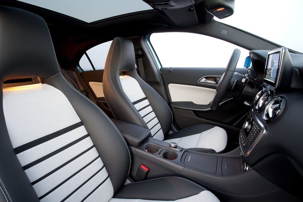 MERCEDES-BENZ A-OSZTÁLY