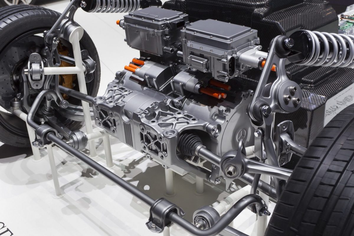 MERCEDES-BENZ SLS-OSZTÁLY