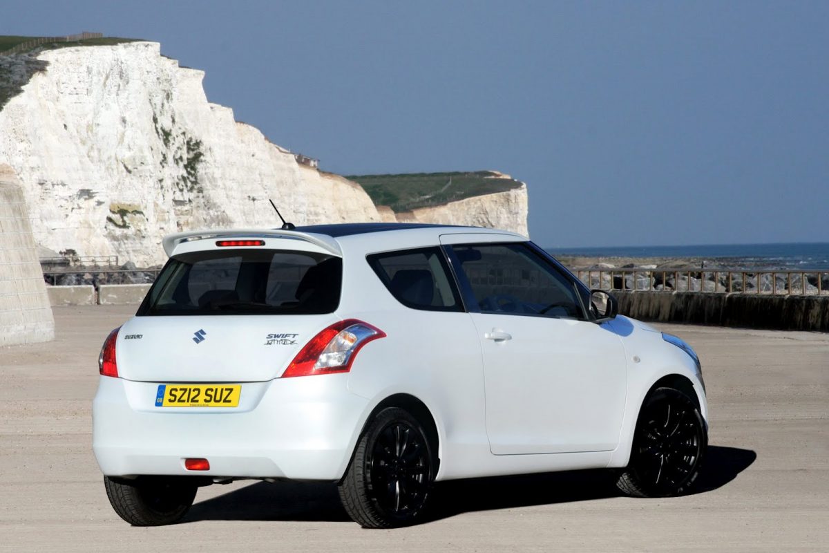 SUZUKI SWIFT
