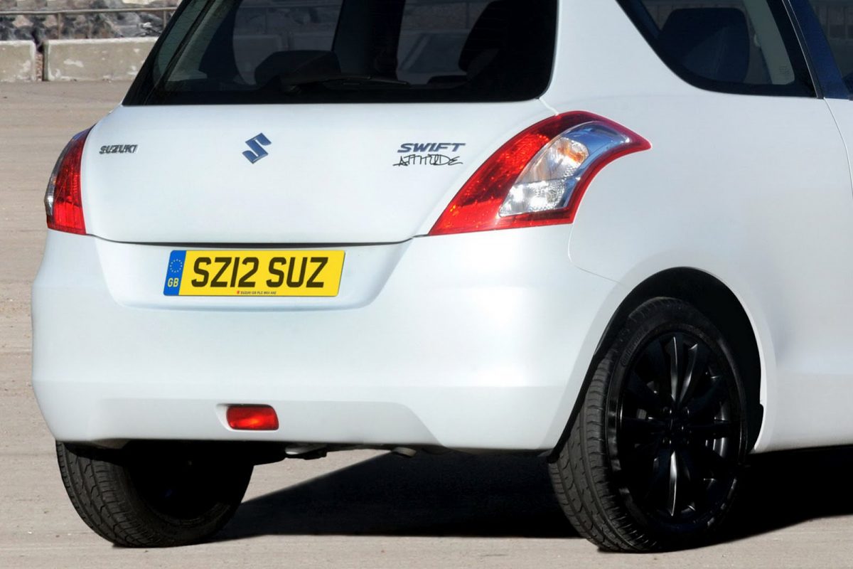 SUZUKI SWIFT