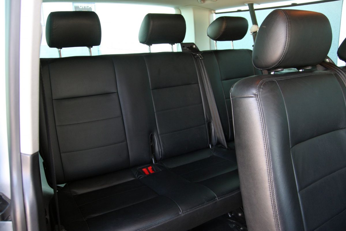 VOLKSWAGEN CARAVELLE