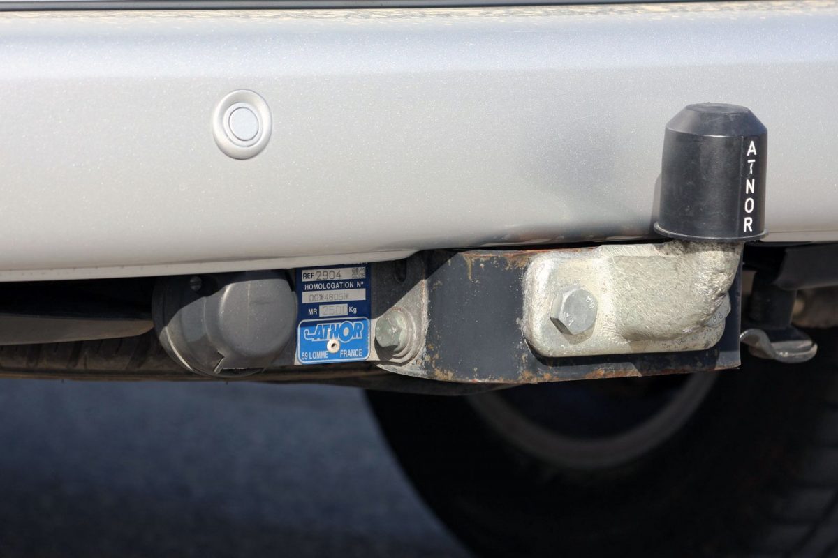 VOLKSWAGEN CARAVELLE