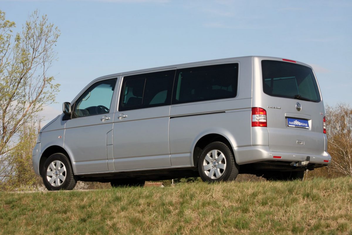 VOLKSWAGEN CARAVELLE