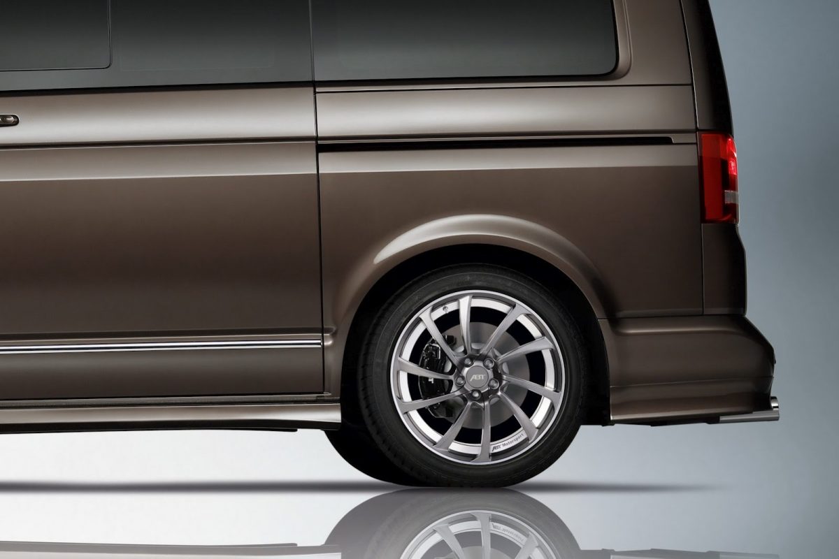 VOLKSWAGEN TRANSPORTER T5