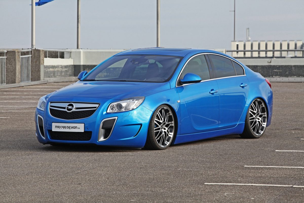 OPEL INSIGNIA
