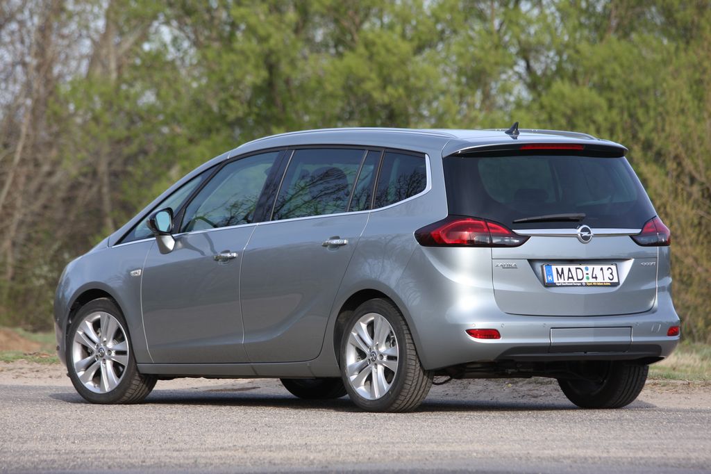 OPEL ZAFIRA
